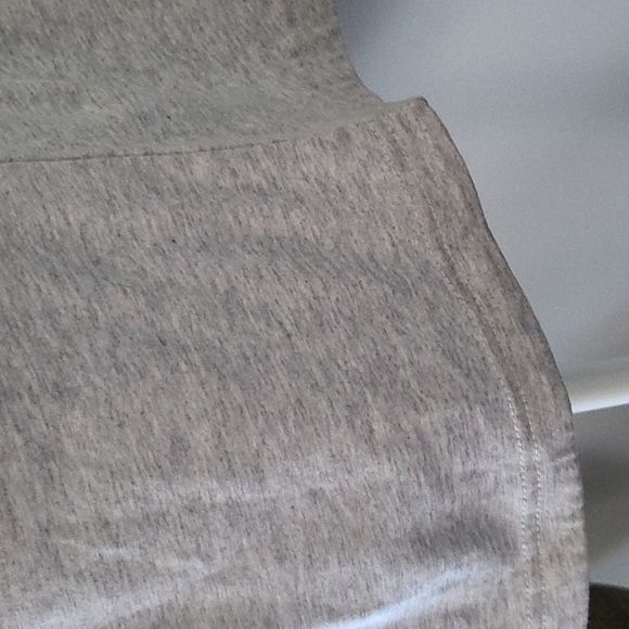 adidas heather gray raglan tee with navy elbow sleeves & velvet graphics… - Picture 4 of 10